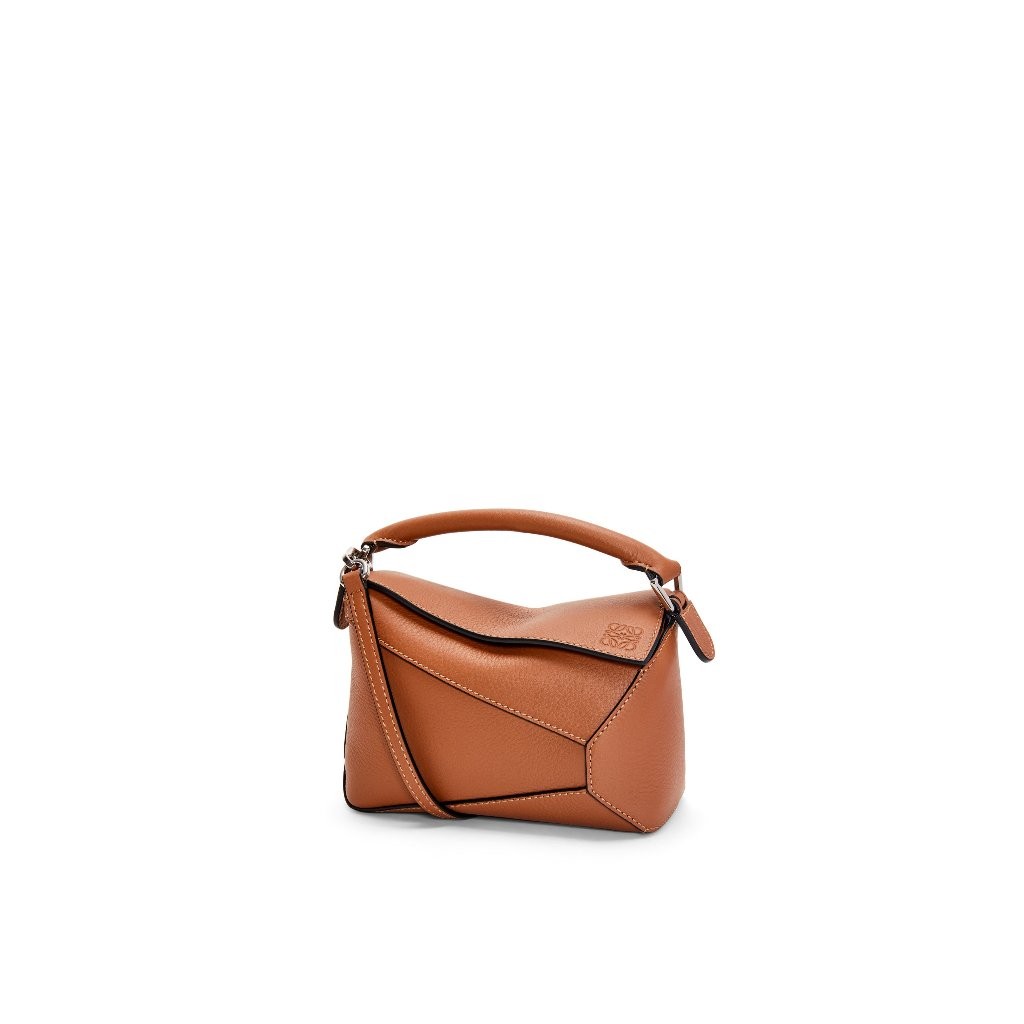 [Pre-order] Loewe mini puzzle bag in Classic calfskin