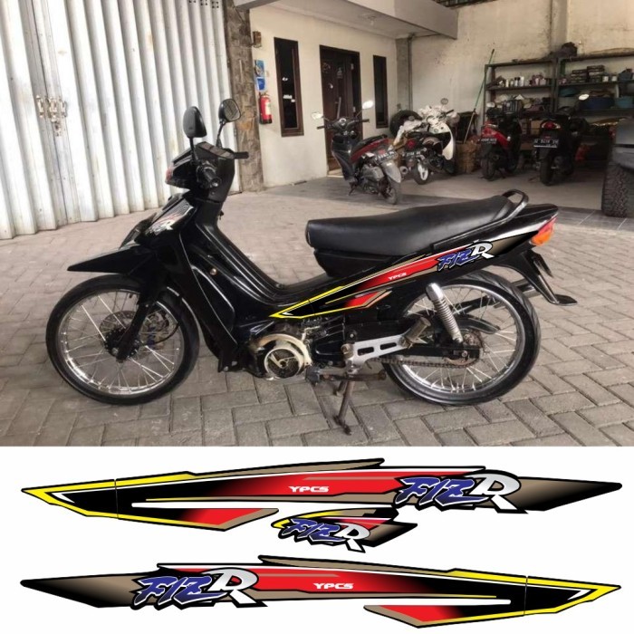 STIKER STRIPING FIZ R 1997 1998 MERAH FIZR
