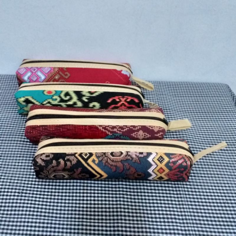 

(GAT) kotak pensil batik premium / tempat pensil resleting