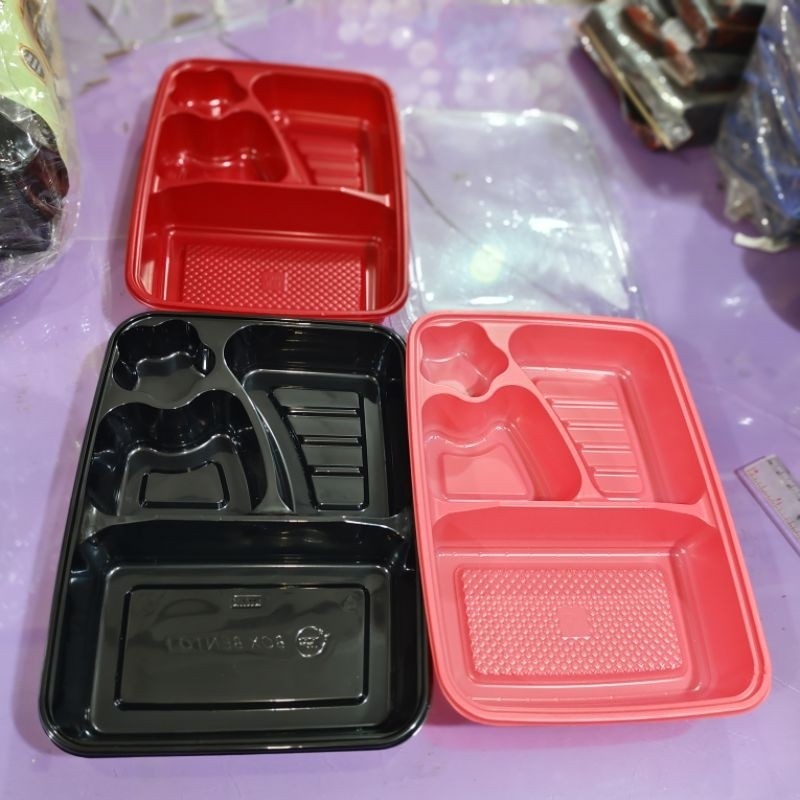 

bento 4 sekat (isi 50 set)
