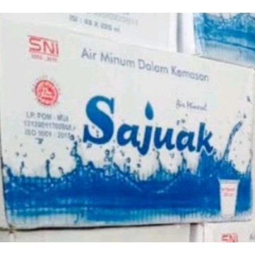 

[oddsolshop] pekanbaru/Air mineral Sajuak air minum kemasan gelas/cup isi 48 @220ml