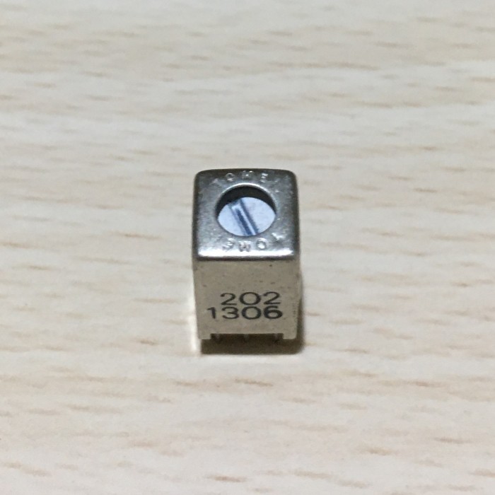 O99 IFT IF MF 455 KHz RADIO AM MW SPUL OSCILLATOR OSILATOR PUTIH KECIL