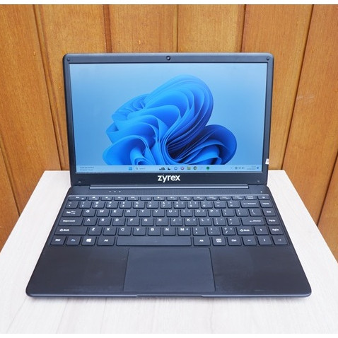Laptop multimedia Zyrex Cruiser 20 Intel Core i3-10110u Ram 4Gb Ssd 256Gb 18077