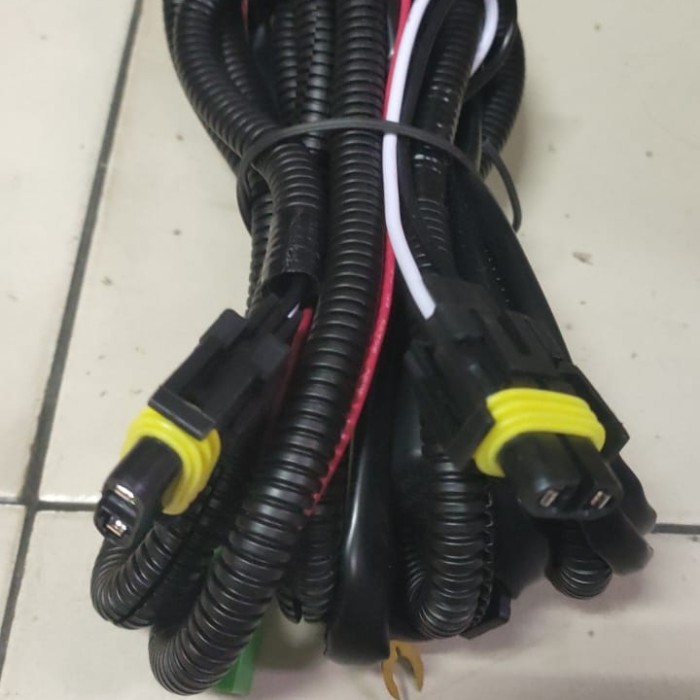 Soket Bohlam Foglamp HB3 Mitsubishi Pajero Sport Triton