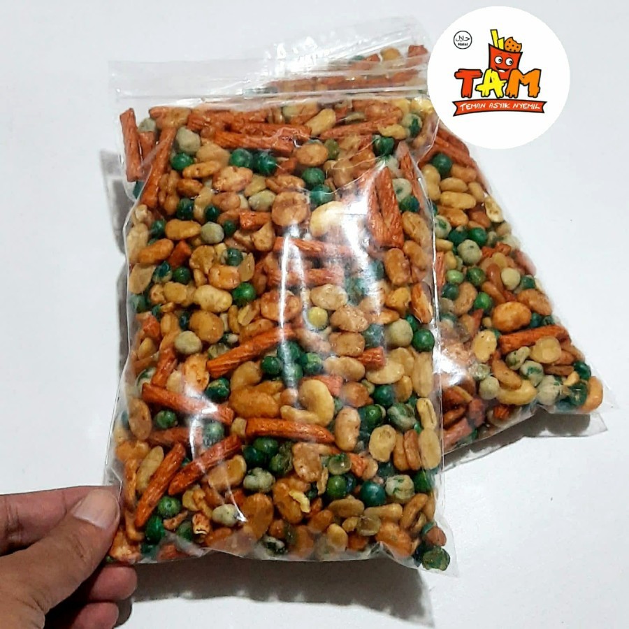 

Kacang Campur Mix 5 Rasa 250 Gram - Tam Snack