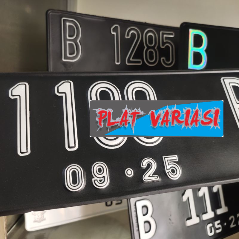 plat nomor mobil hitam variasi lis pinggir