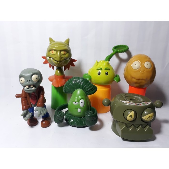 ✔C.Hyl S✔ -  PASTI READY Plants Vs Zombies KFC Chaki Kids Happy Meal Monster Zombie Robot Toys