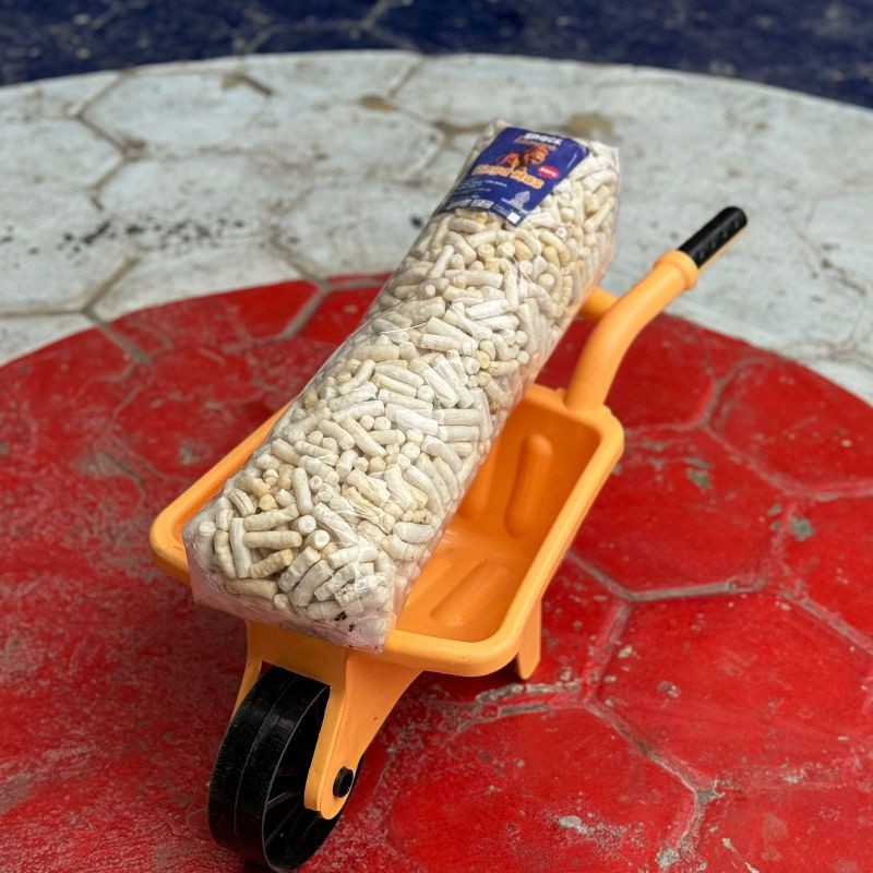 

kemasan jumbo 500 gram stik ikan tongkol kemasan rasa balado original