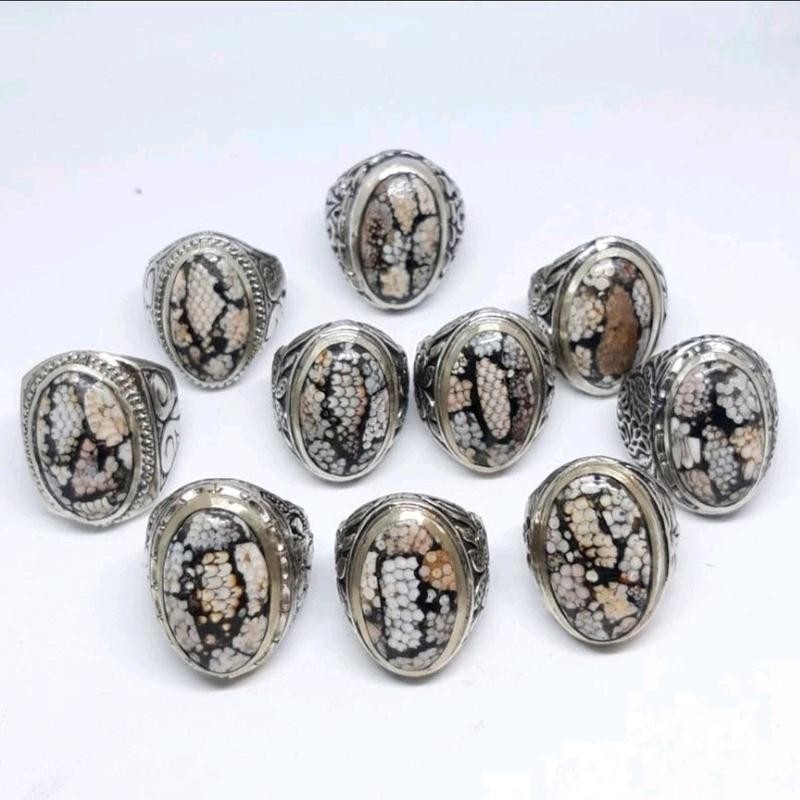 Cincin batu akik jipen si sik ul4r madura