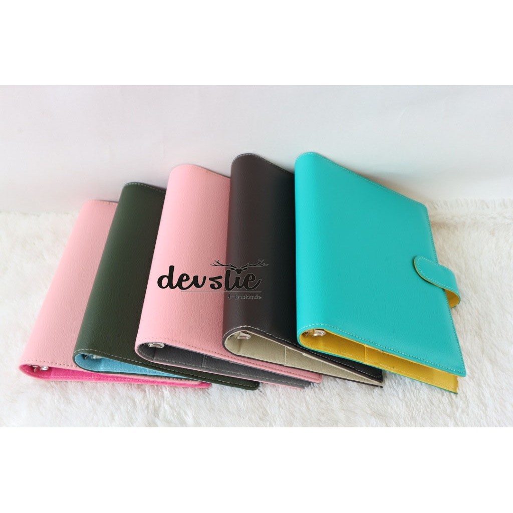 

DISKON Binder READY Polos Kombinasi A5 (20ring)