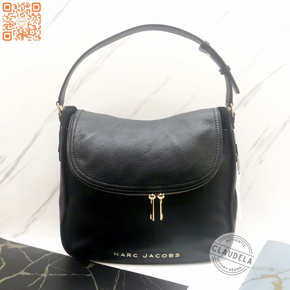 Marc Jacobs Groove Large Hobo in Black with Gold Hardware