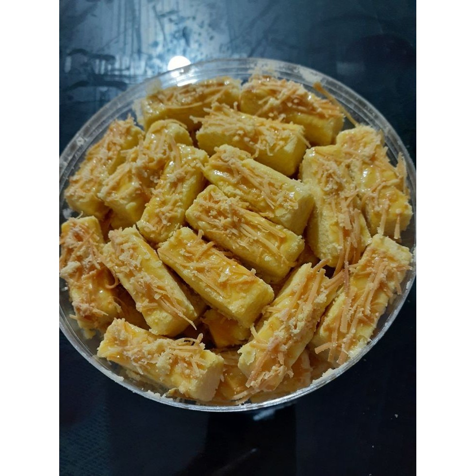 

Terlaris !!! Kue Kering kastengel keju edam Isi 250 gram (1/4 Kg Per Toples ) Paket Murah homemade