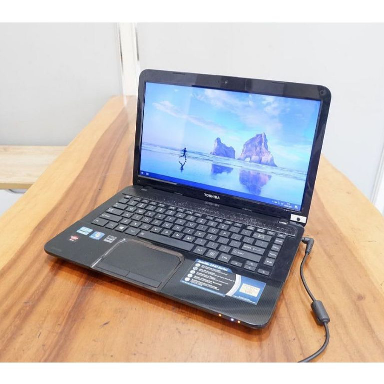 Laptop Toshiba Satellite L840 Core i5-3210M Radeon HD 7600M Ram 4Gb Hdd 640Gb Ssd 120Gb SCU13194