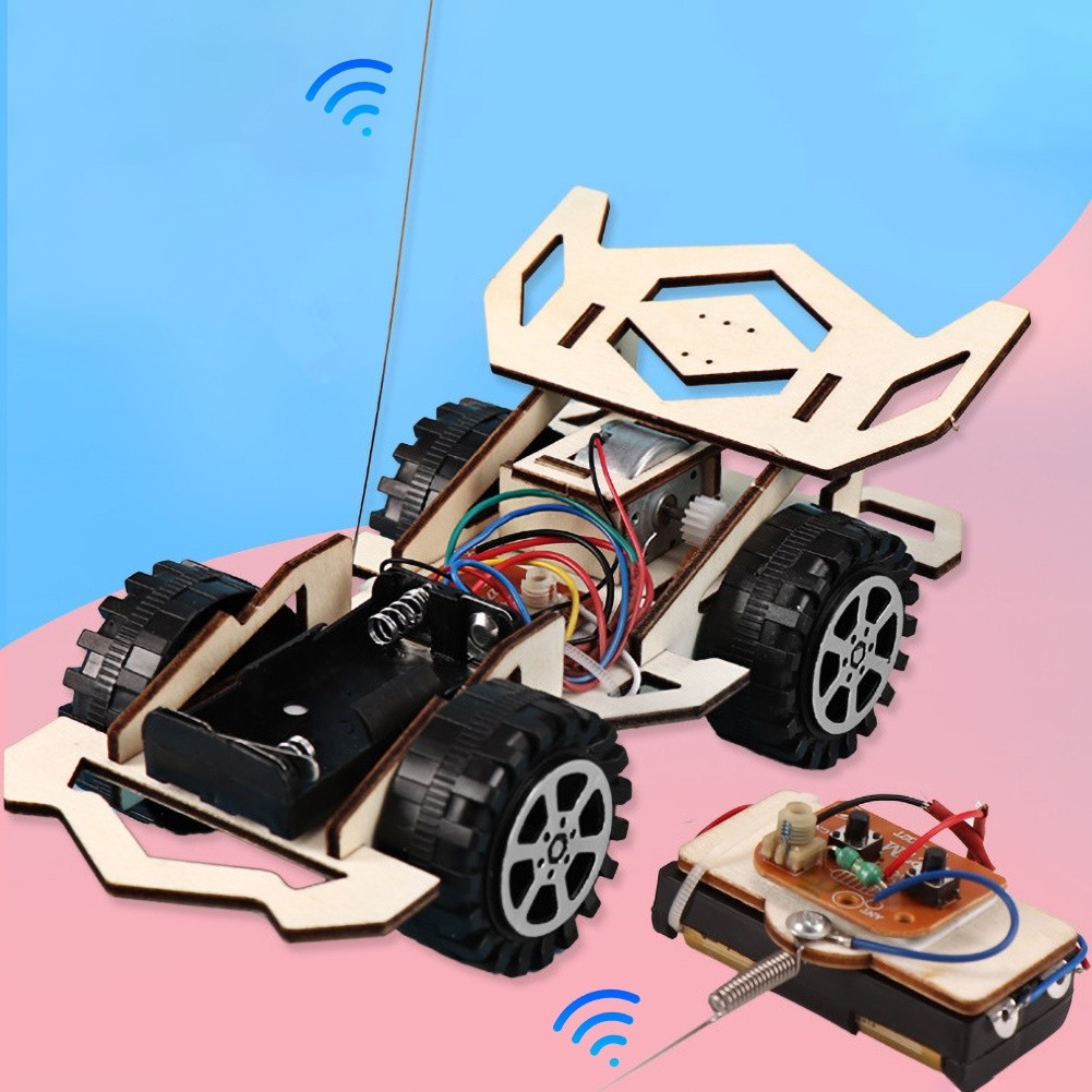 

Kids Remote Control Electric Wooden Racing Toys Technology Innovation DIY Hand-assembled Electric Wireless Four-wheel Drive Toys