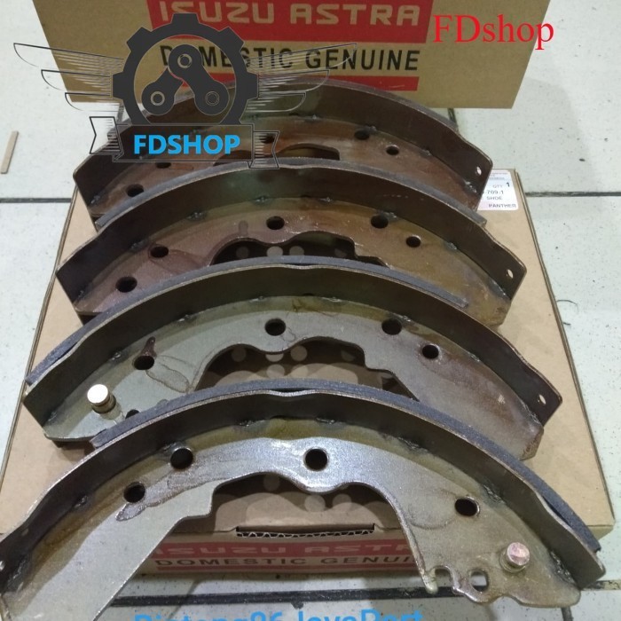 Kampas Rem Belakang Panther / Brake Shoe Isuzu Panther