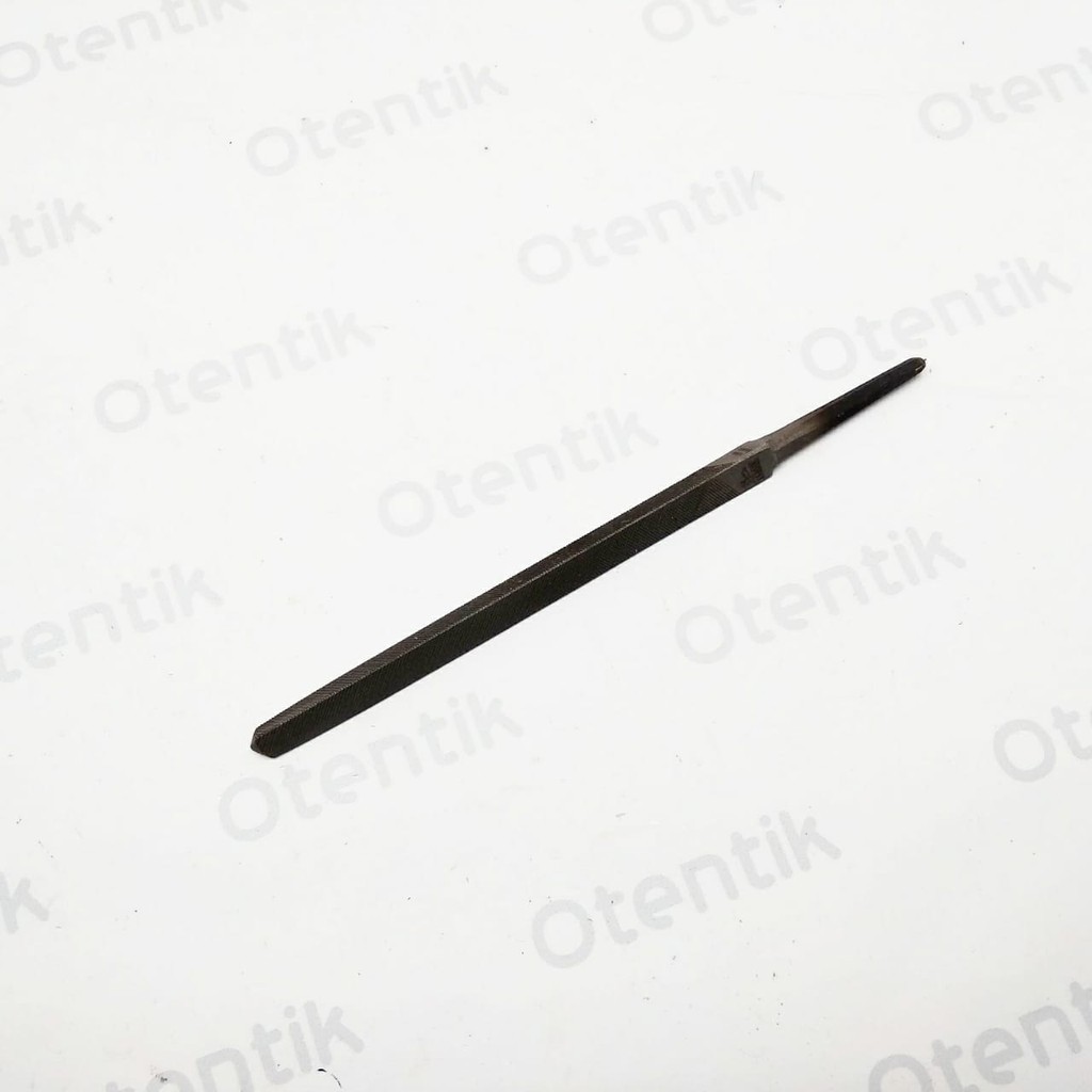 

VANDER KIKIR BESI SEGITIGA 6" KASAR - TRIANGLE FILE 6 INCI BASTARD