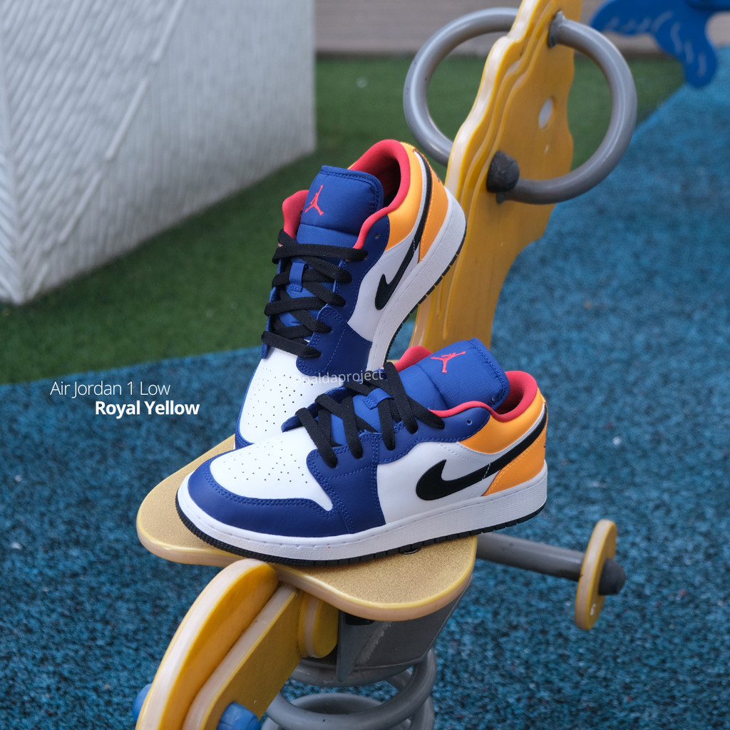 Sneakers Shoes Nike Air Jordan 1 Low Royal Yellow GS (553560 123) - 100% Original