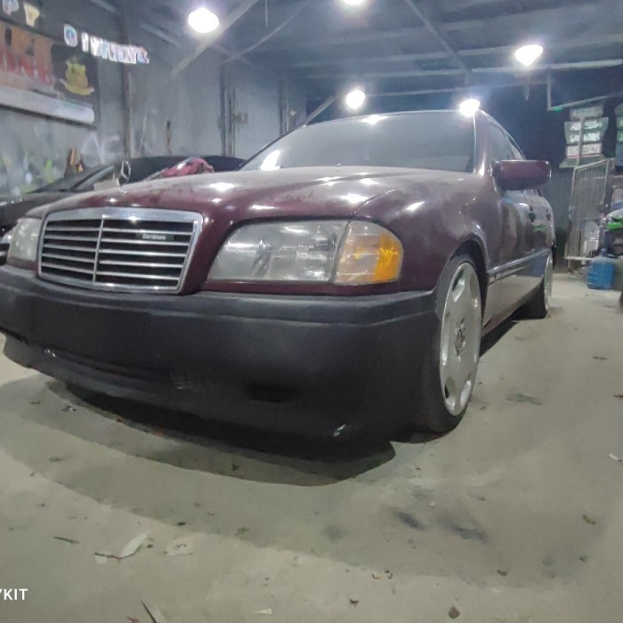 bodykit w202 bemper w202 bumper w202 depan body kit