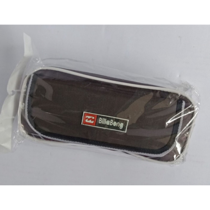 

Tempat Pensil Billabong Besar - 1 Pcs