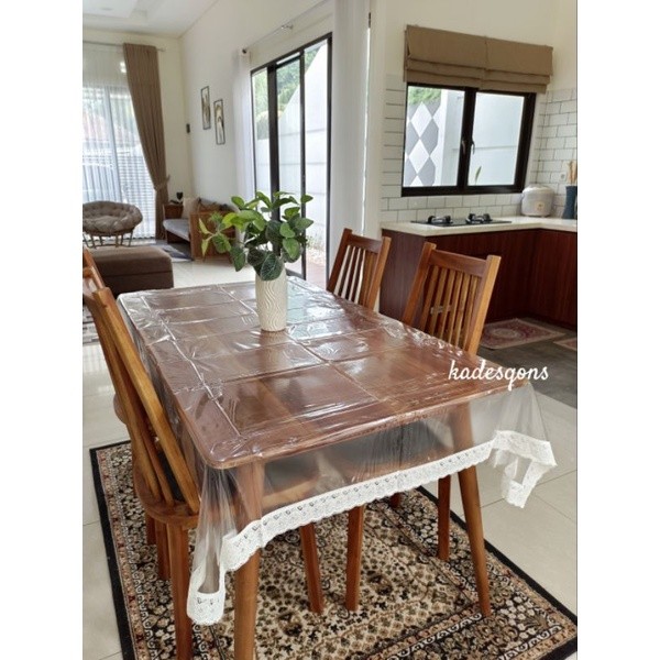 Taplak bening renda. taplak meja makan tamu panjang perabot rumah minimalis mewah gold plastik antia