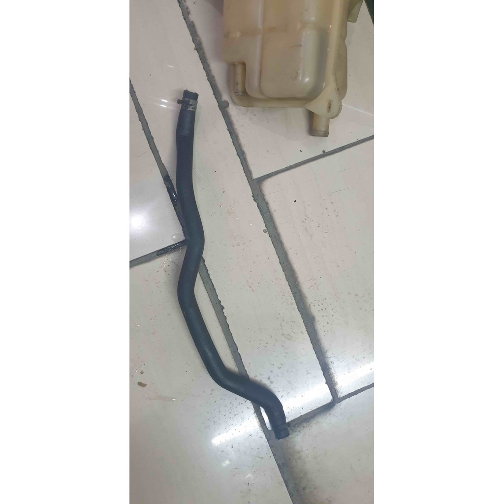 selang air coolant botol radiator Audi A4 B6