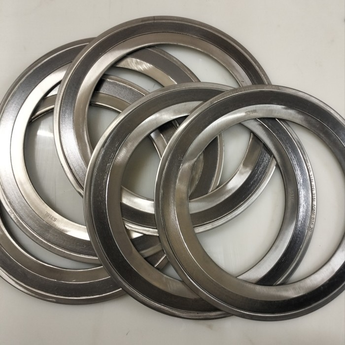 

Gasket spiral wound size 8in x 4.5mm class 150 Matl SS316 Filler grafh