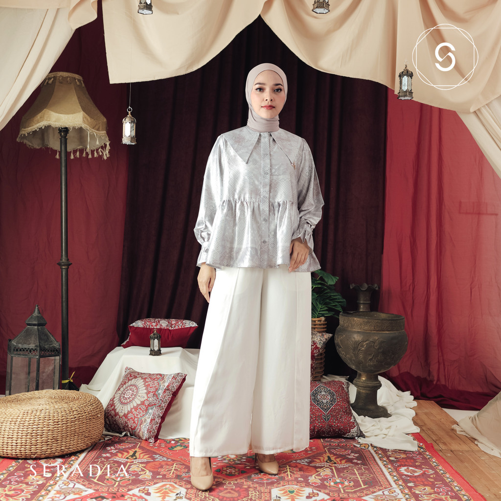 Seradia - Blouse Rashiqa Soft Grey