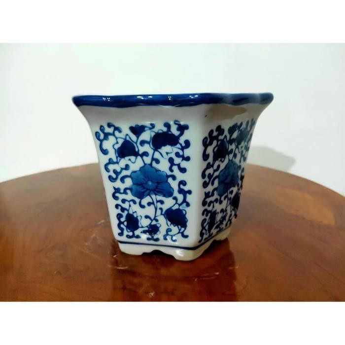 Pot Bunga Keramik Cina Segi Enam Biru Putih Size No 2
