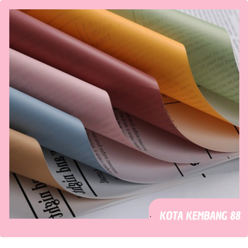 

PROMO!20 LEMBAR Flower Wrapping Paper Bicolor Buff Newspaper Cellophane Kertas Buket Bunga Dua Warna Motif Koran KB028READY
