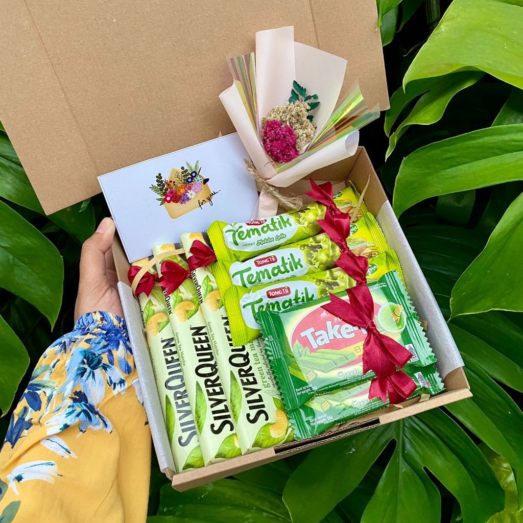 

Hampers Snack Box Matcha Greentea Hadiah Wisuda Sidang Ulang Tahun Pacar Gift Box Cowok Cewek /Update 2025