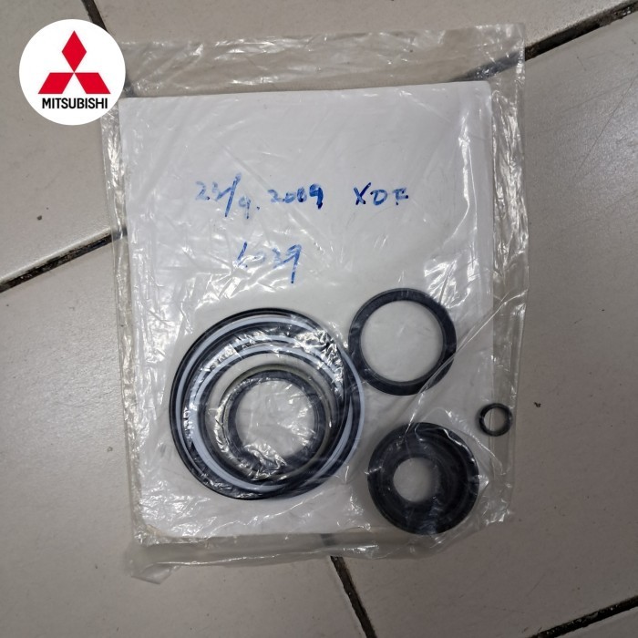 Seal Rack Bawah Power Steering Worm Stir L300 Diesel