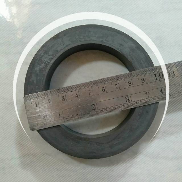MAGNET SPEAKER SPIKER
