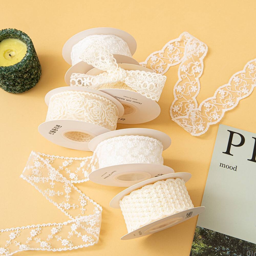 

1Roll Pita Renda DIY Buket Bunga, Hiasan Dekorasi Cake. Pita Kado/ Pita Renda /Pita Vintage