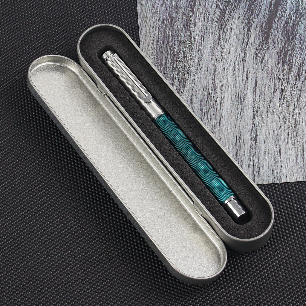 

1 PC Luxury Fountain Pen Business Style Steel Pen with Gift Box - Elegant and Understated Design,Writing Smothly,For Gifting