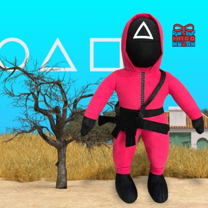 Boneka SQUID GAME Korea Red Light Green Light - Pusat Kado Murah - Topeng Segitiga