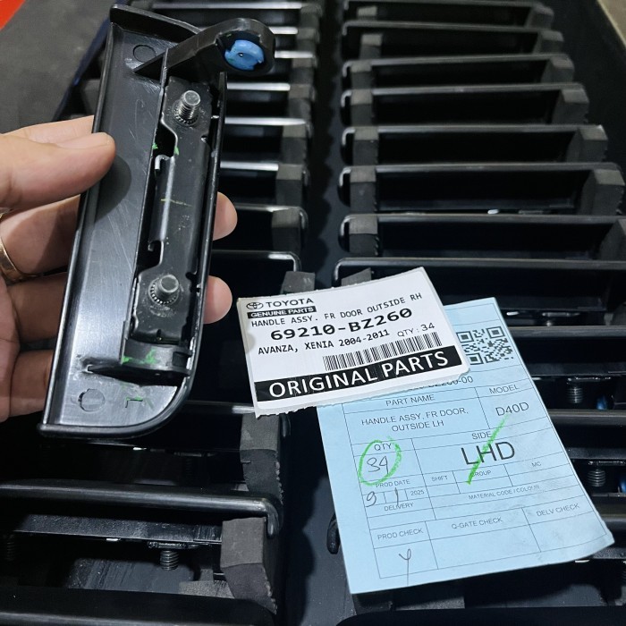 Handle Pintu Luar Depan Set Kanan Kiri Toyota Avanza Xenia 2004 2005 2006 2007 2008 2009 2010