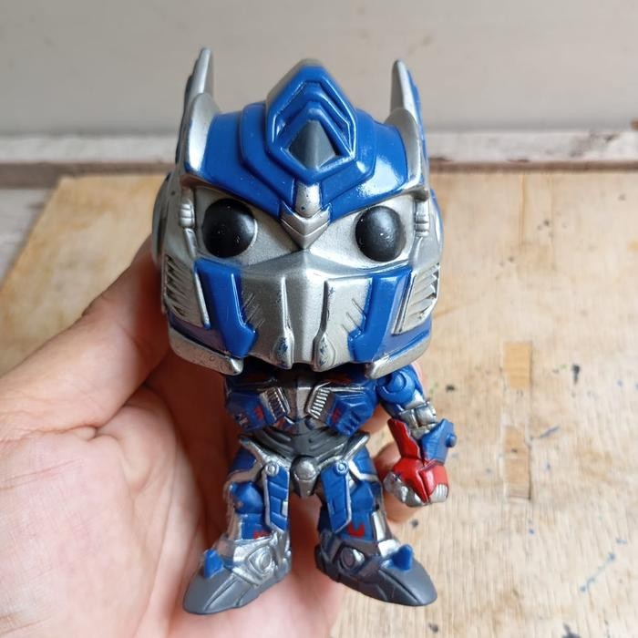 EO99 figure funko Transformers Optimus prime minus