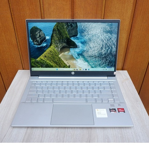 Laptop HP Pavilion 14-ec0008AU AMD Ryzen 3 5300U Ram 8Gb Ssd 256Gb Full HD SCU19075