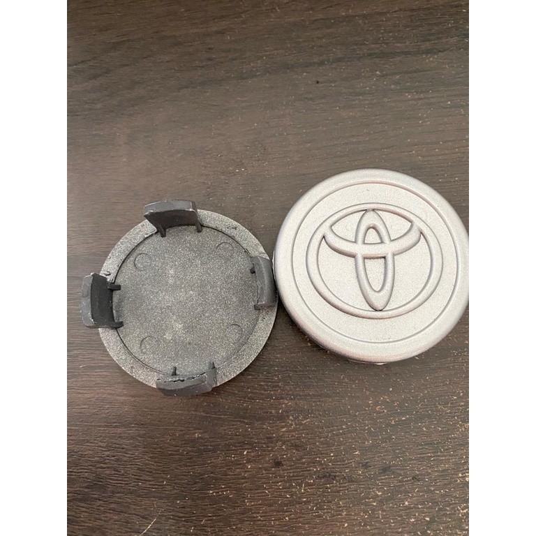 Tutup Velg Dop Roda INNOVA 2005-2015