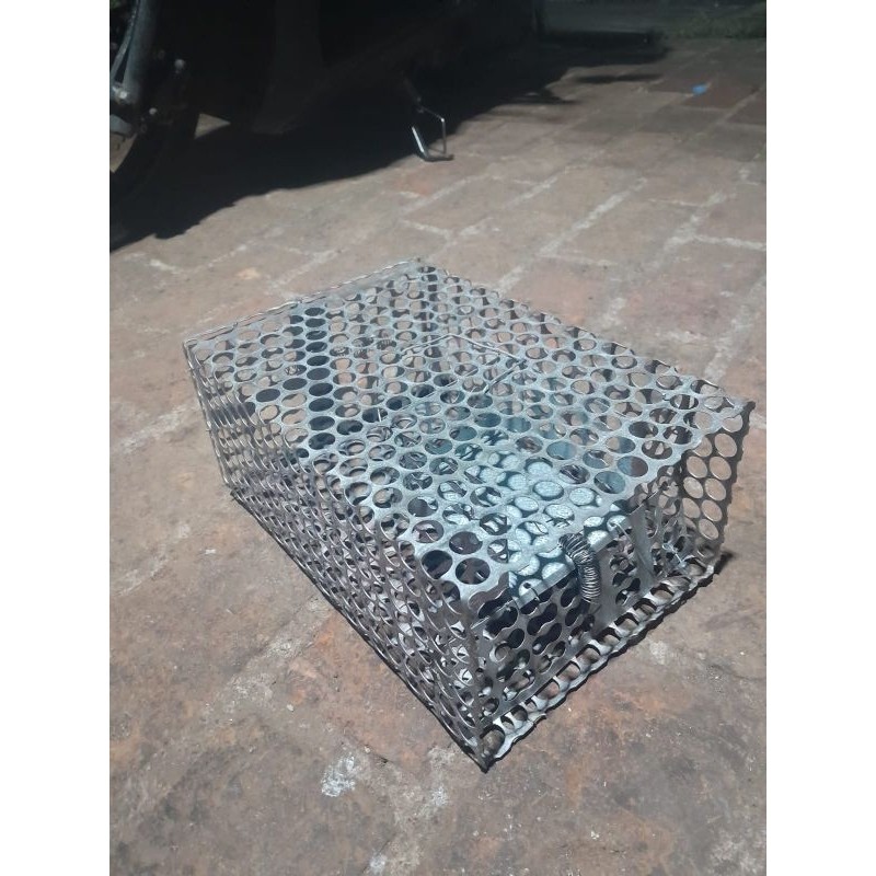 Jebakan Tikus Masal Ukuran Jumbo Perangkap Tikus Massal