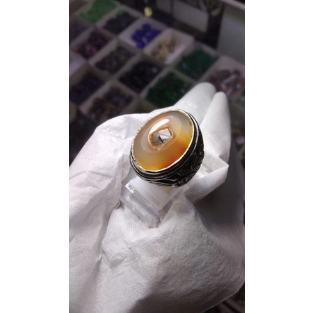 Cincin Batu combong asli dari alam