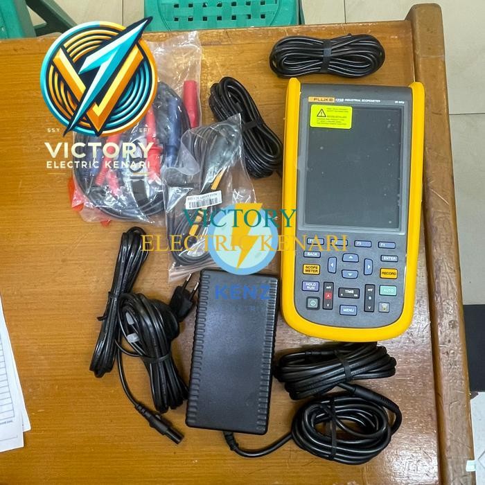 FLUKE 123B INT INDUSTRIAL SCOPEMETER HAND-HELD OSCILOSCOPE ALAT DIGITAL