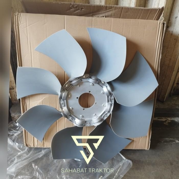Kipas radiator fan Volvo EC200D EC210D VOE 14704861