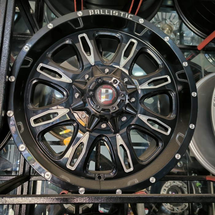 Velg Ballistic Offroad 953  20x9.0 6H 139.7 et12 Ring 20 R20 Mobil Pajero Fortuner Hilux LandCruiser