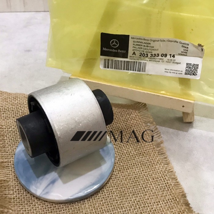 Bushing Arm Mercedes W203,W171,W209 Arm Bawah Besi LH/RH Original