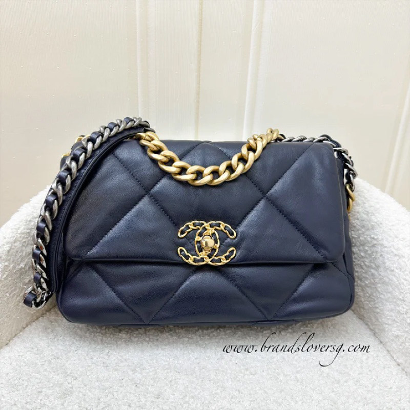 (Pre-loved) Chanel 19 Small Flap in Midnight Blue Lambskin and 3-tone HW