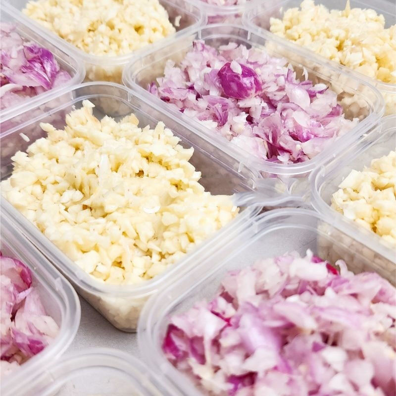

Bawang Kupas Cincang – Praktis dan Segar untuk Memasak
