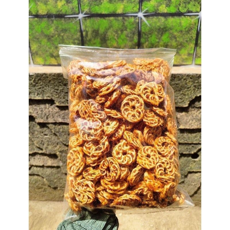 

JAJANAN BANDUNG.ID Seblak Rafael Pedas jeruk/ kerupuk mawar bumbu melimpah