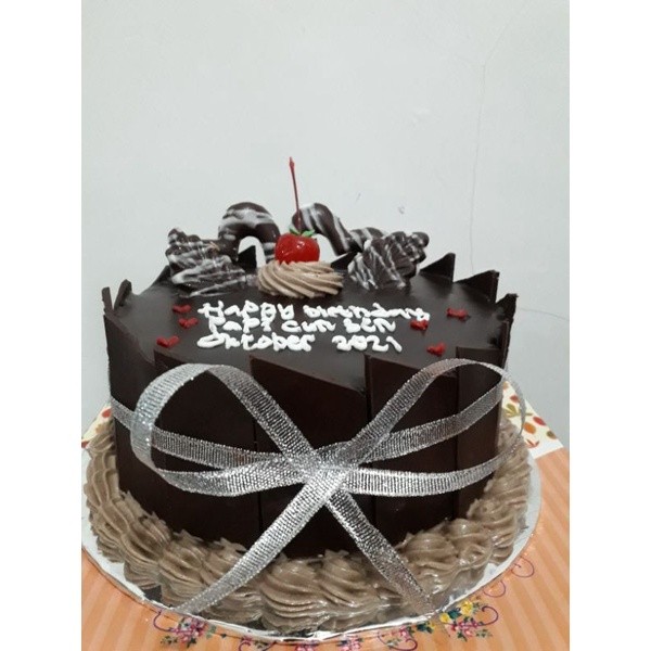 

PROMO Kue Ultah Blackforest Murah Dengan Lilin Gratis