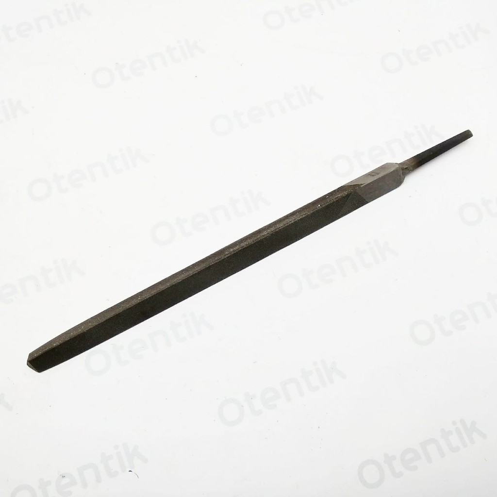 

VANDER KIKIR BESI SEGITIGA 12" HALUS - TRIANGLE FILE 12 INCI SMOOTH